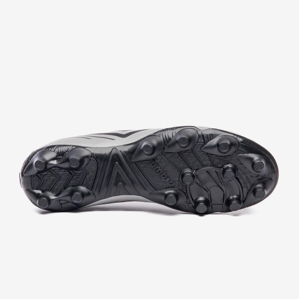 Chuteira Campo Umbro Brave Prata 5