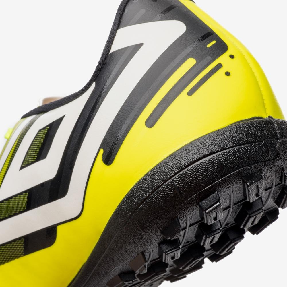 Chuteira Society Umbro Action Amarelo 8