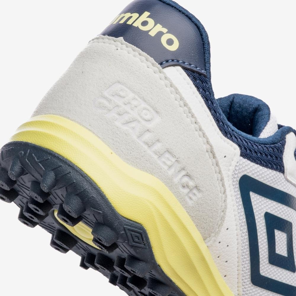 Chuteira Society Umbro Pro Challenge Uptake Branco/Azul/Amarelo 7