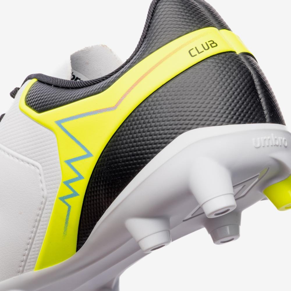 Chuteira Campo Umbro Adamant Master Class Club Branco/Preto/Amarelo 8