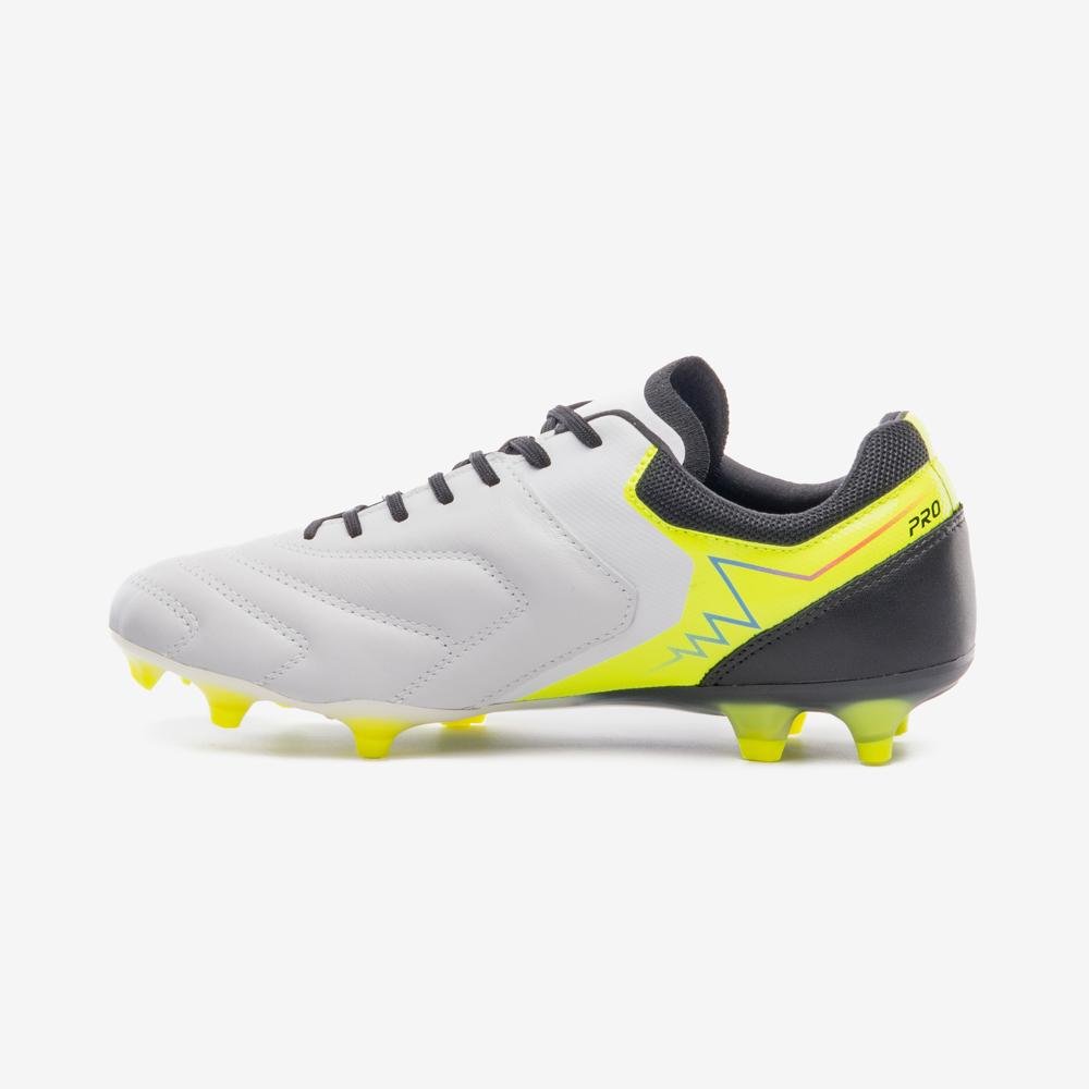 Chuteira Campo Umbro Adamant Master Class Pro Branco/Preto/Amarelo 2