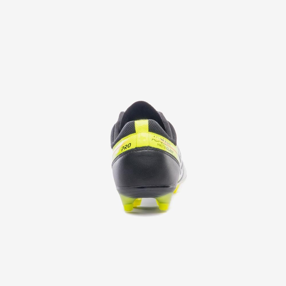 Chuteira Campo Umbro Adamant Master Class Pro Branco/Preto/Amarelo 6