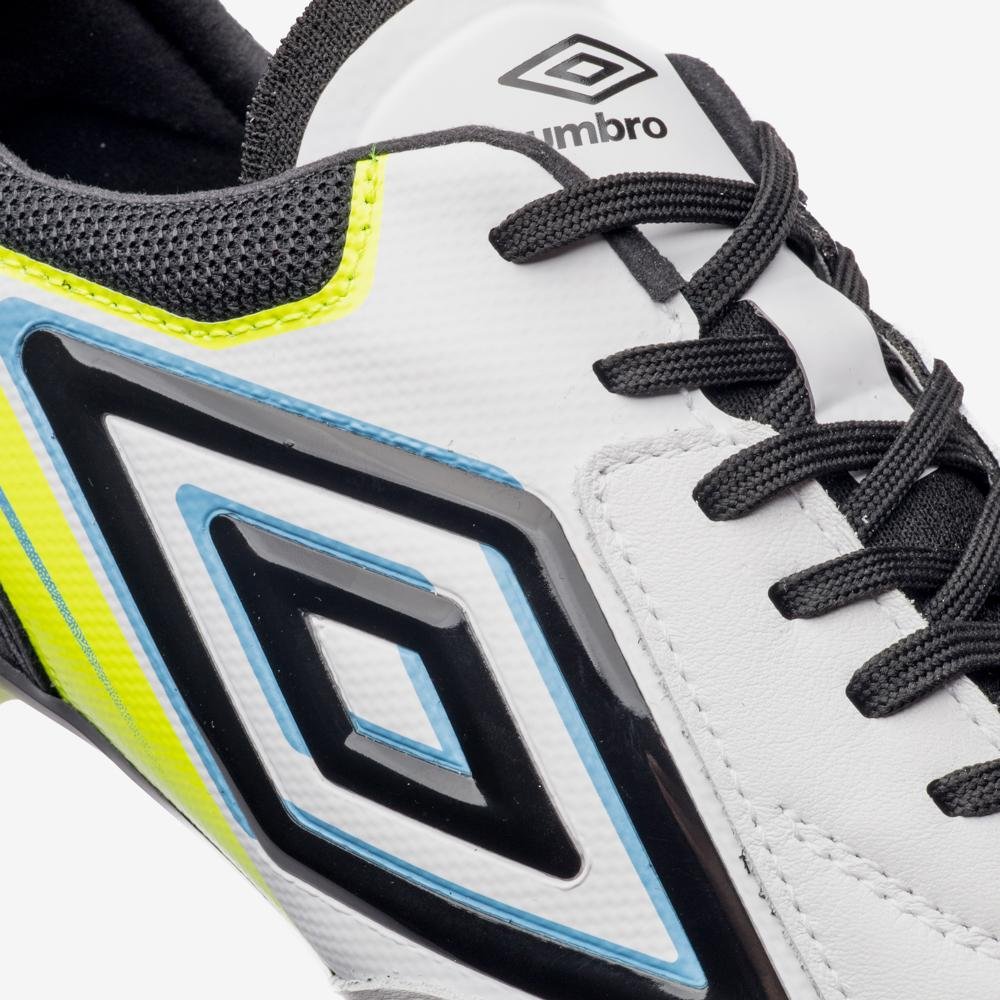 Chuteira Campo Umbro Adamant Master Class Pro Branco/Preto/Amarelo 7