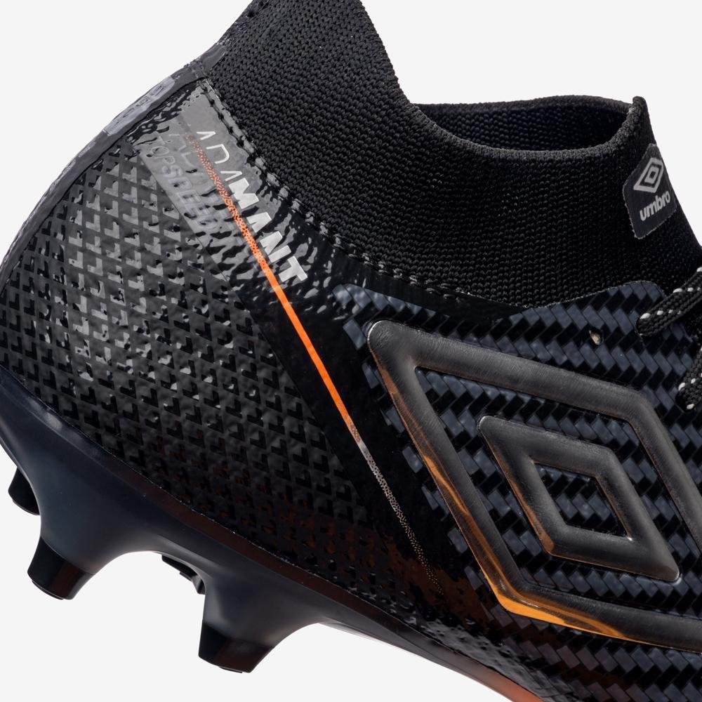 Chuteira Campo Umbro Adamant Top Speed Pro Preto/Branco/Laranja