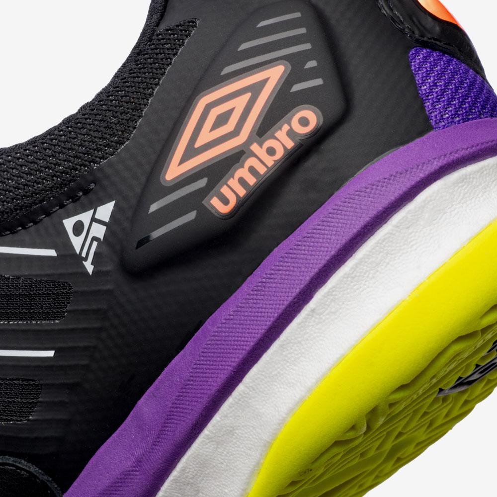Chuteira Futsal Umbro Pro 5 Stable Preto/Laranja/Roxo 9