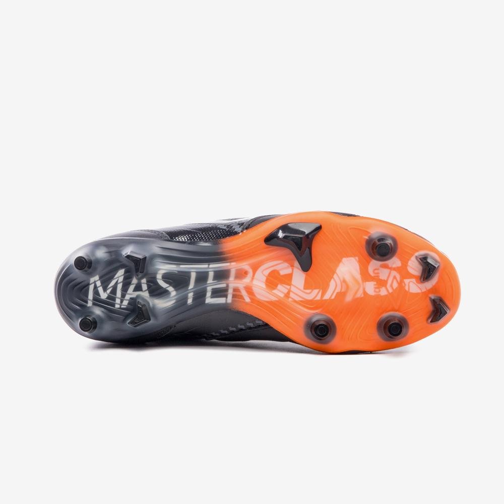 Chuteira Campo Umbro Adamant Master Class Pro Preto/Laranja 5