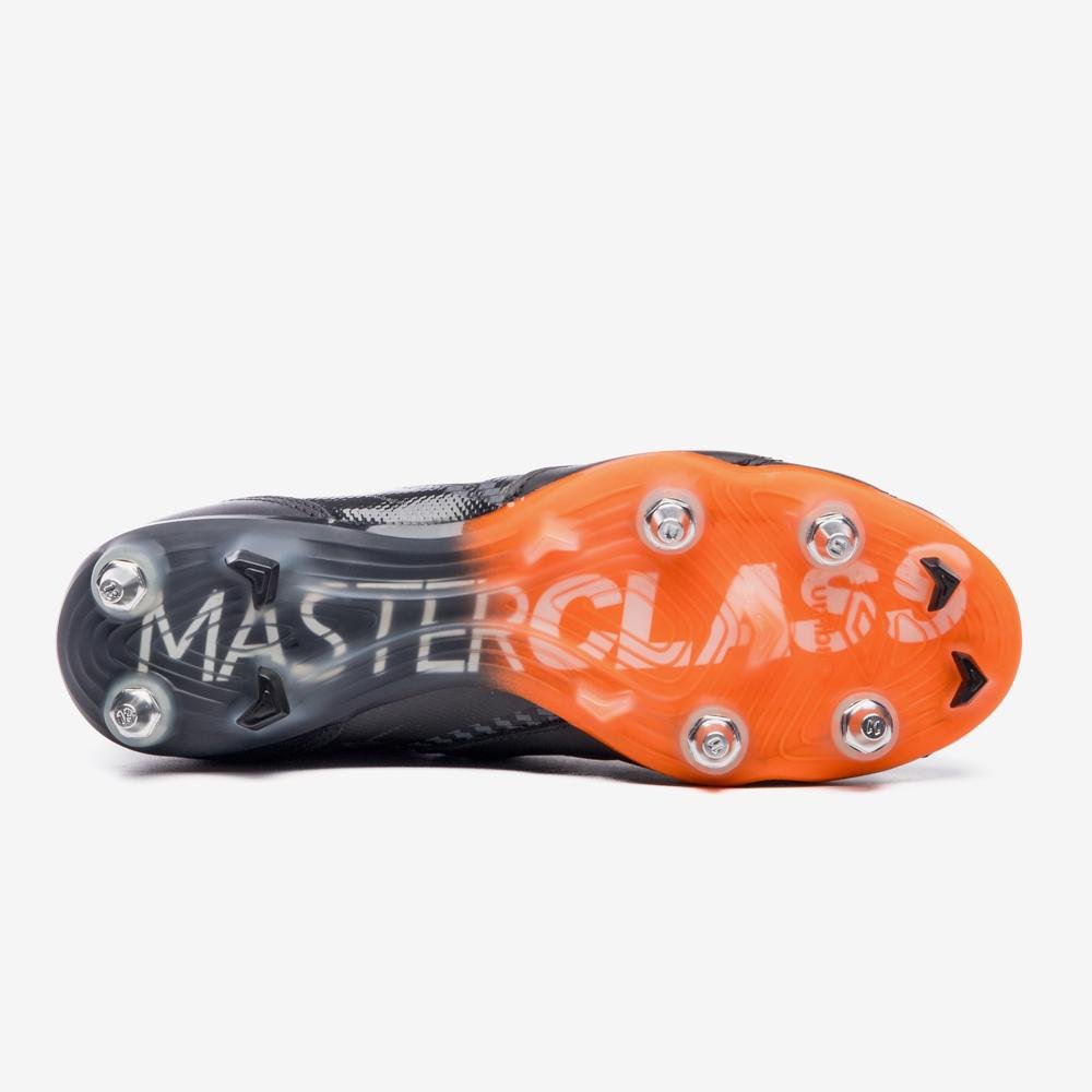 Chuteira Campo Umbro Adamant Master Class Pro Sg Preto/Laranja 5