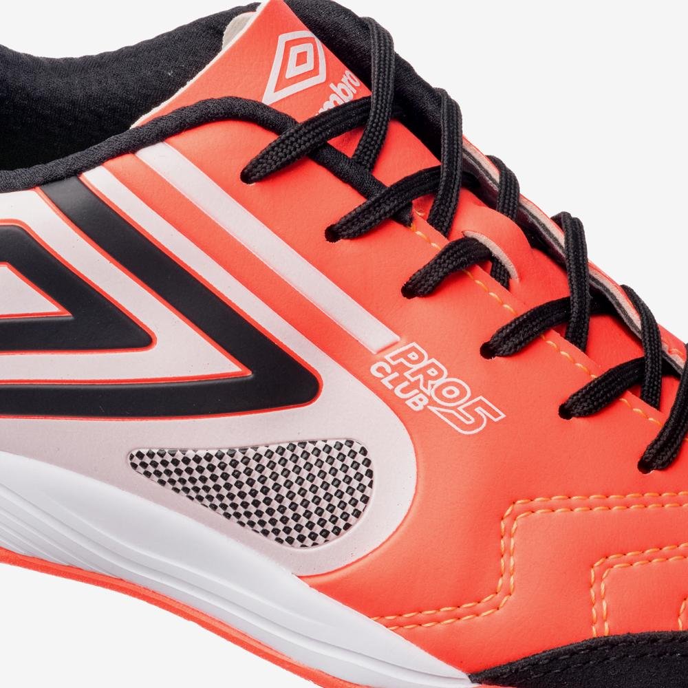 Chuteira Futsal Umbro Pro 5 Bump Club Laranja/Preto 7