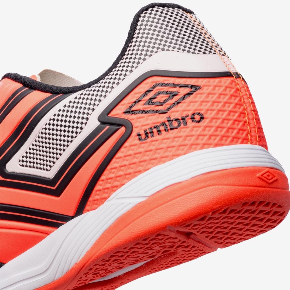 Chuteira Futsal Umbro Pro 5 Bump Club Laranja/Preto 8