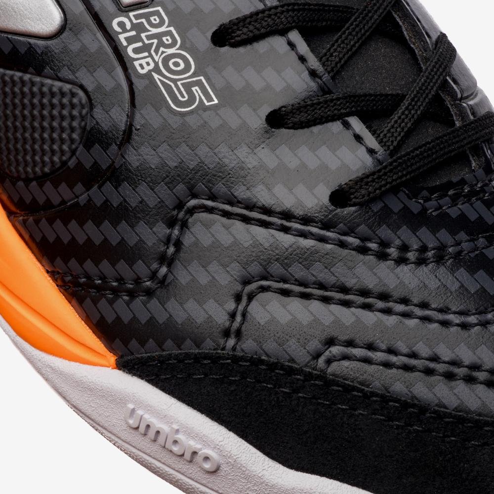 Chuteira Futsal Umbro Pro 5 Bump Club Preto/Cinza/Laranja 9