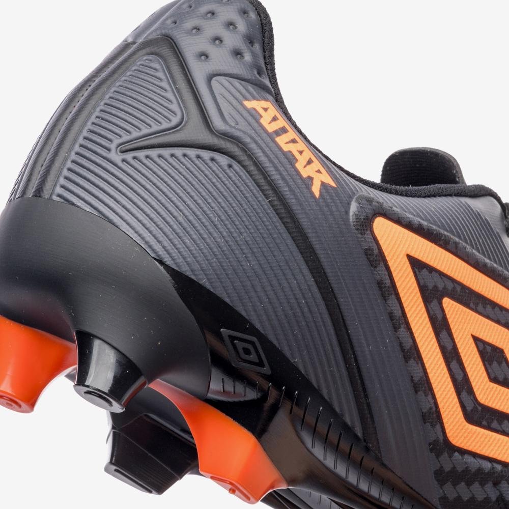 Chuteira Campo Umbro Attak Iii Preto/Laranja 7