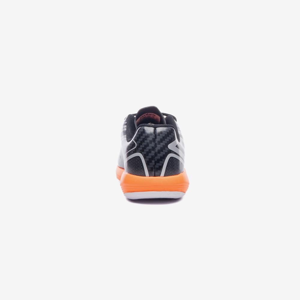 Chuteira Futsal Umbro Pro 5 Jr Preto/Laranja 6