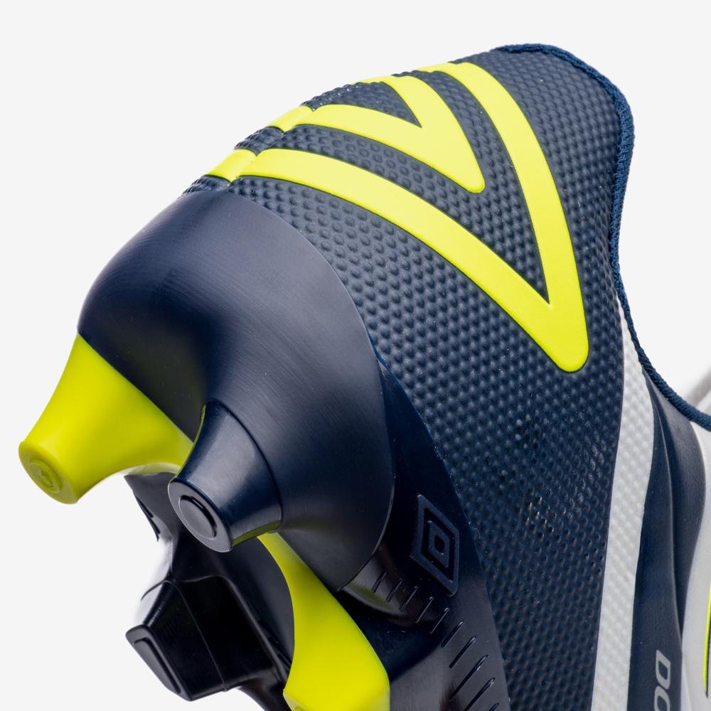 Chuteira Campo Umbro Domain Branco/Azul/Amarelo 7