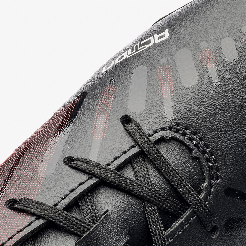 Chuteira Campo Umbro Action Preto/Vermelho 8