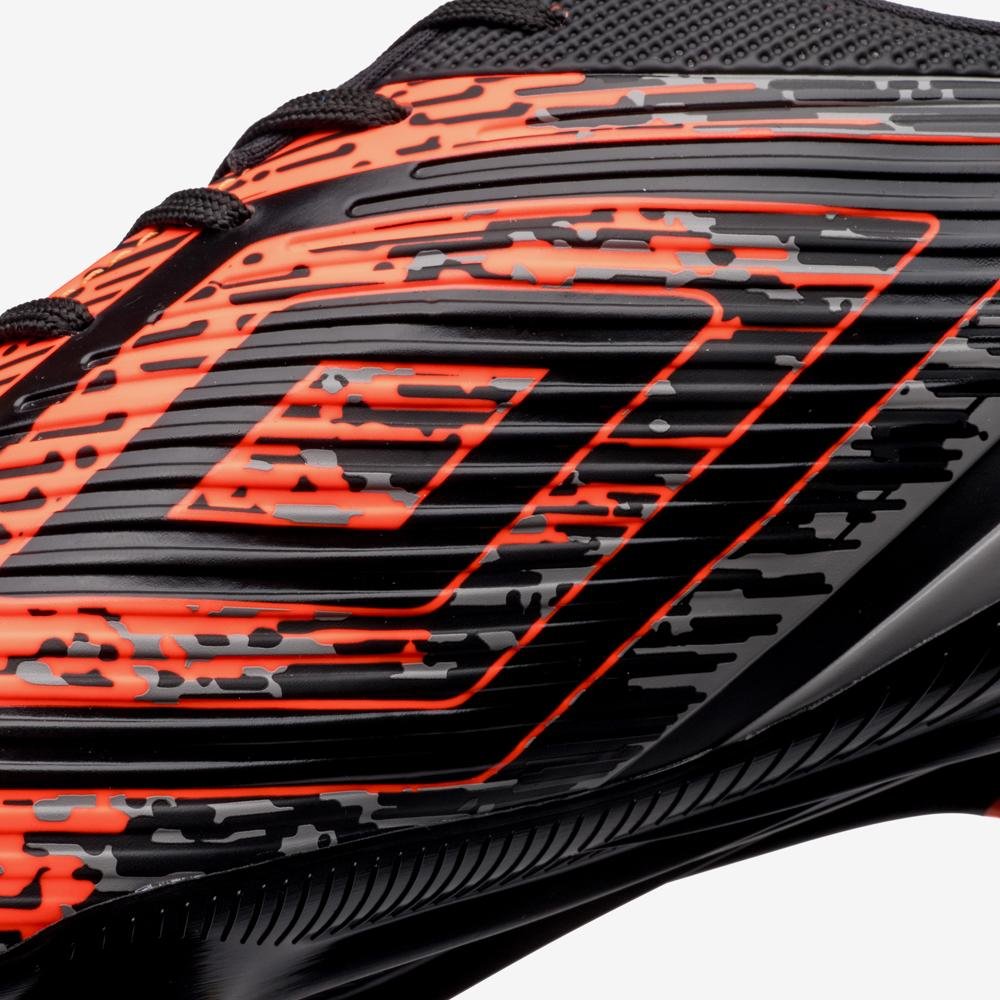 Chuteira Campo Umbro Gravity Preto/Laranja 8