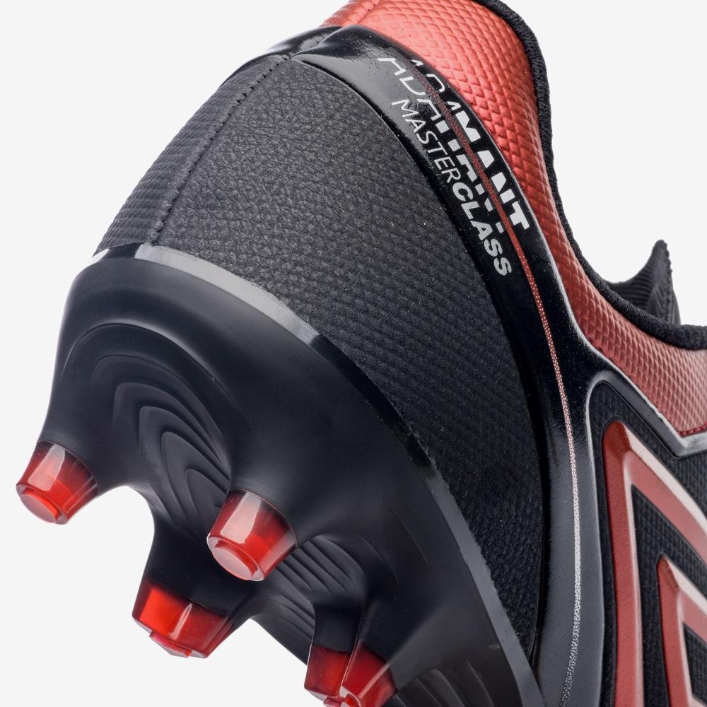 Chuteira Campo Umbro Adamant Master Class Premier Preto 7