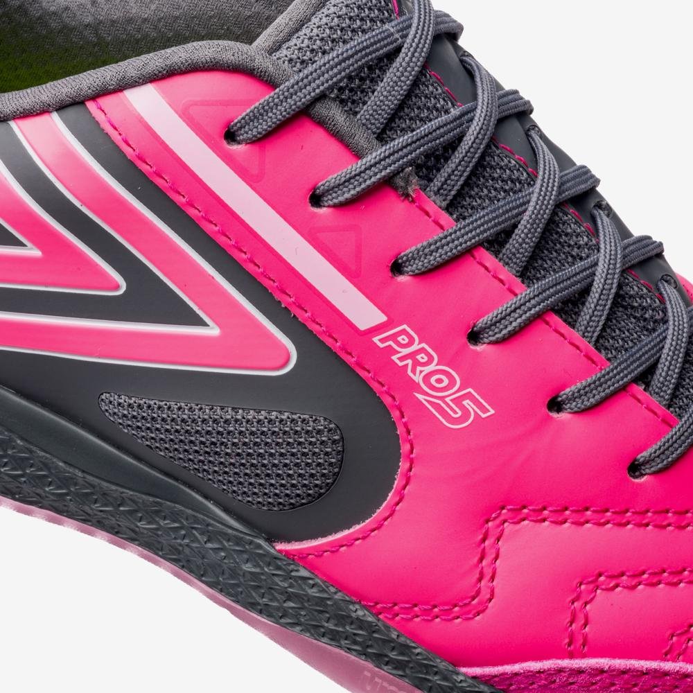 Chuteira Futsal Umbro Pro 5 Bump Rosa 7