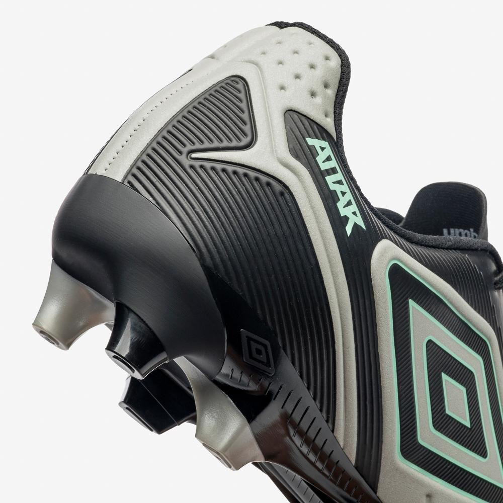 Chuteira Campo Umbro Attak Iii Cinza 7