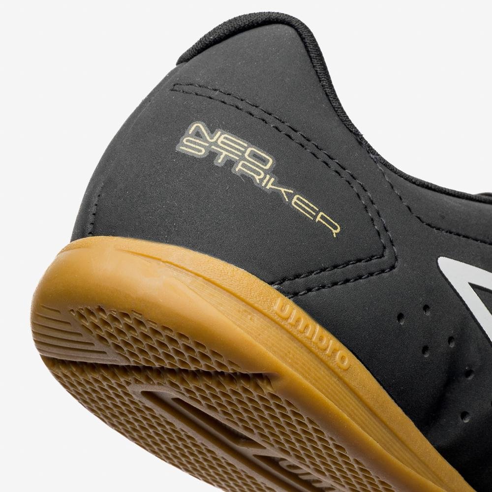 Chuteira Futsal Umbro Neo Striker Preto 7