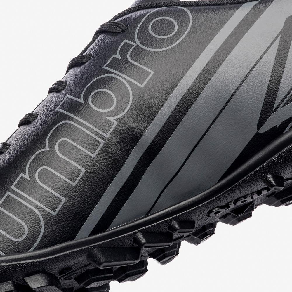 Chuteira Society Umbro Kick Preto 8