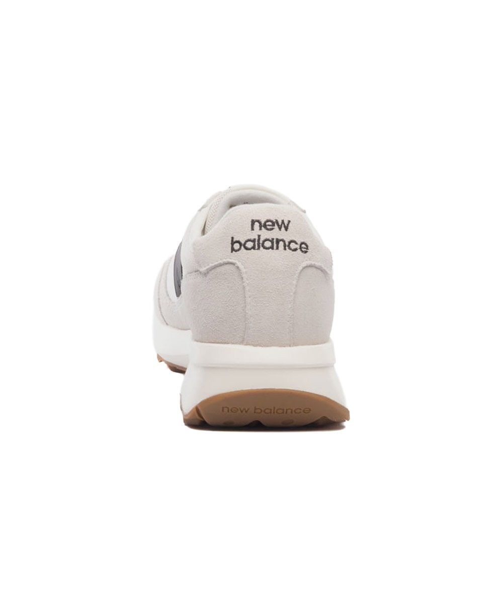 Tênis Feminino New Balance 370 Bege Bege 5