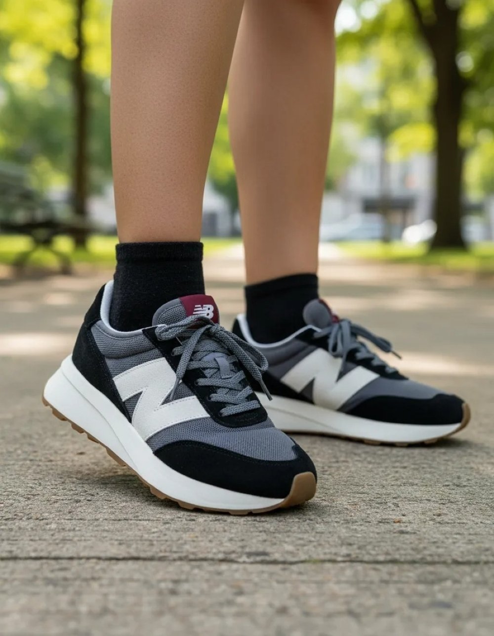 Tênis Feminino New Balance 370 Preto Cinza/Preto 2