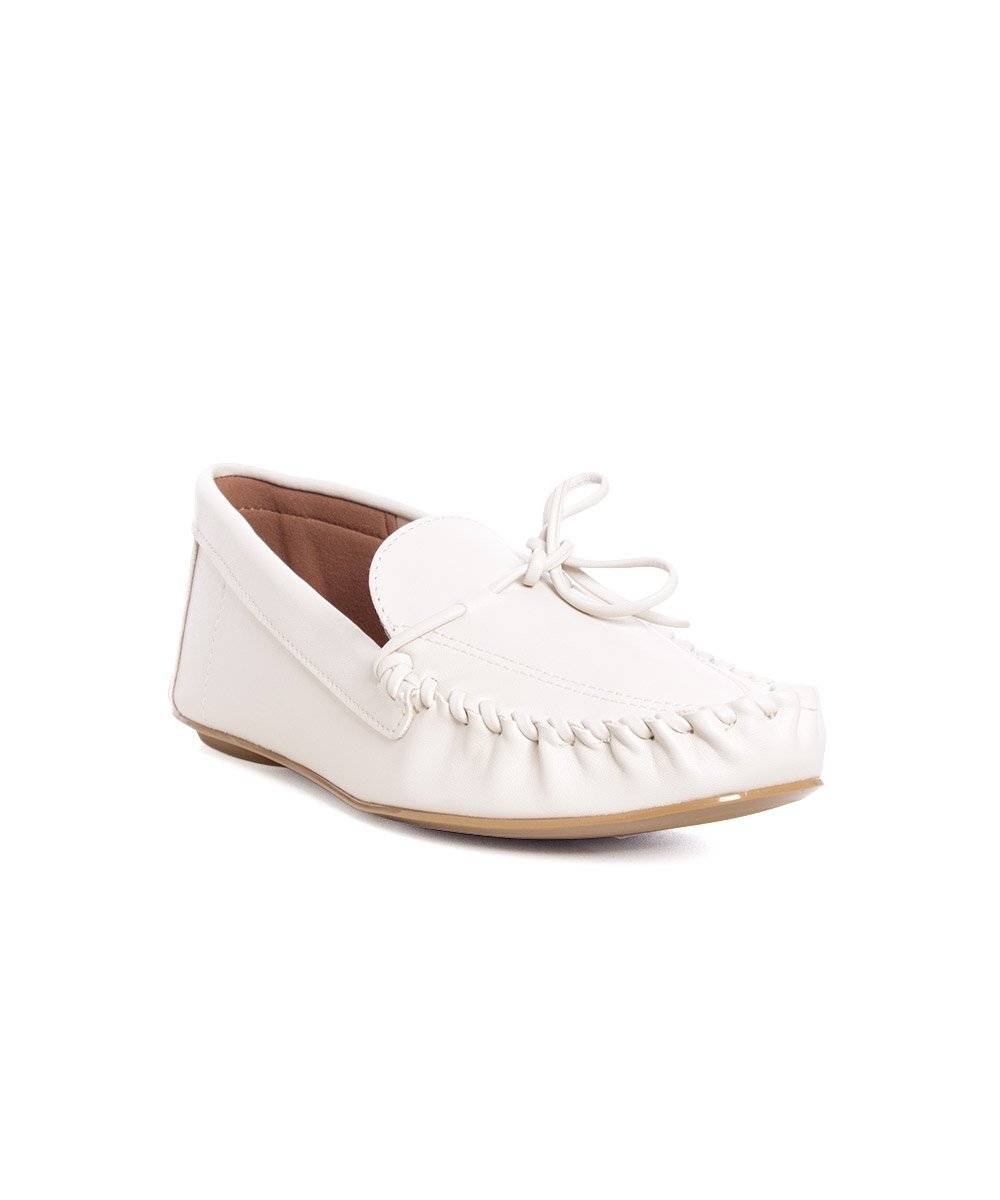 Mocassim Feminino Vizzano Envernizado Off White Branco 2