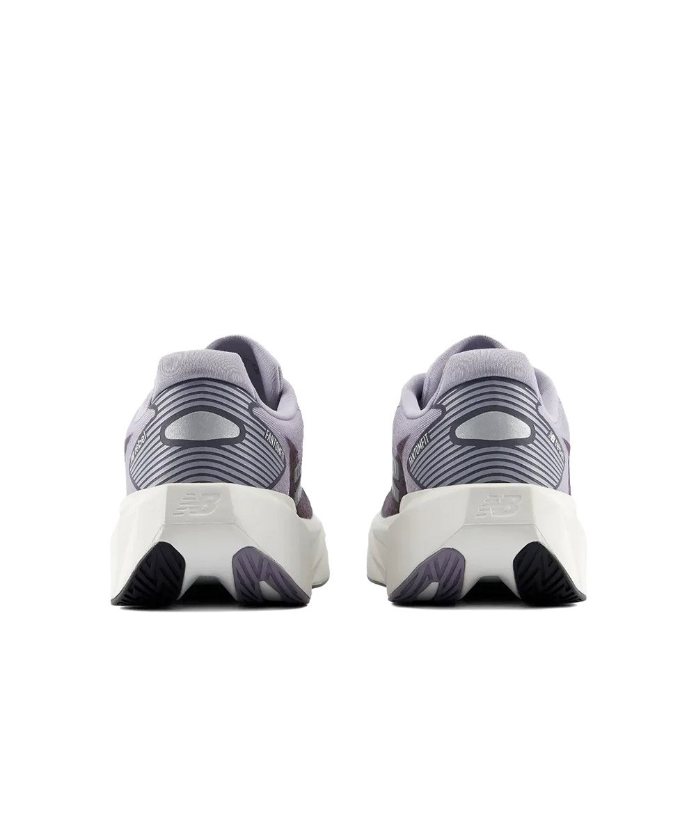 Tênis New Balance Fuelcell Rebel V5 Lilas Roxo 5