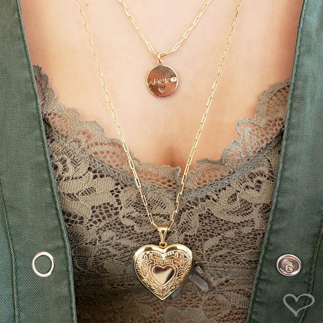 COLAR DE CORAÇÃO AMORE RELICÁRIO FOLHEADO A OURO 18K Dourado 5