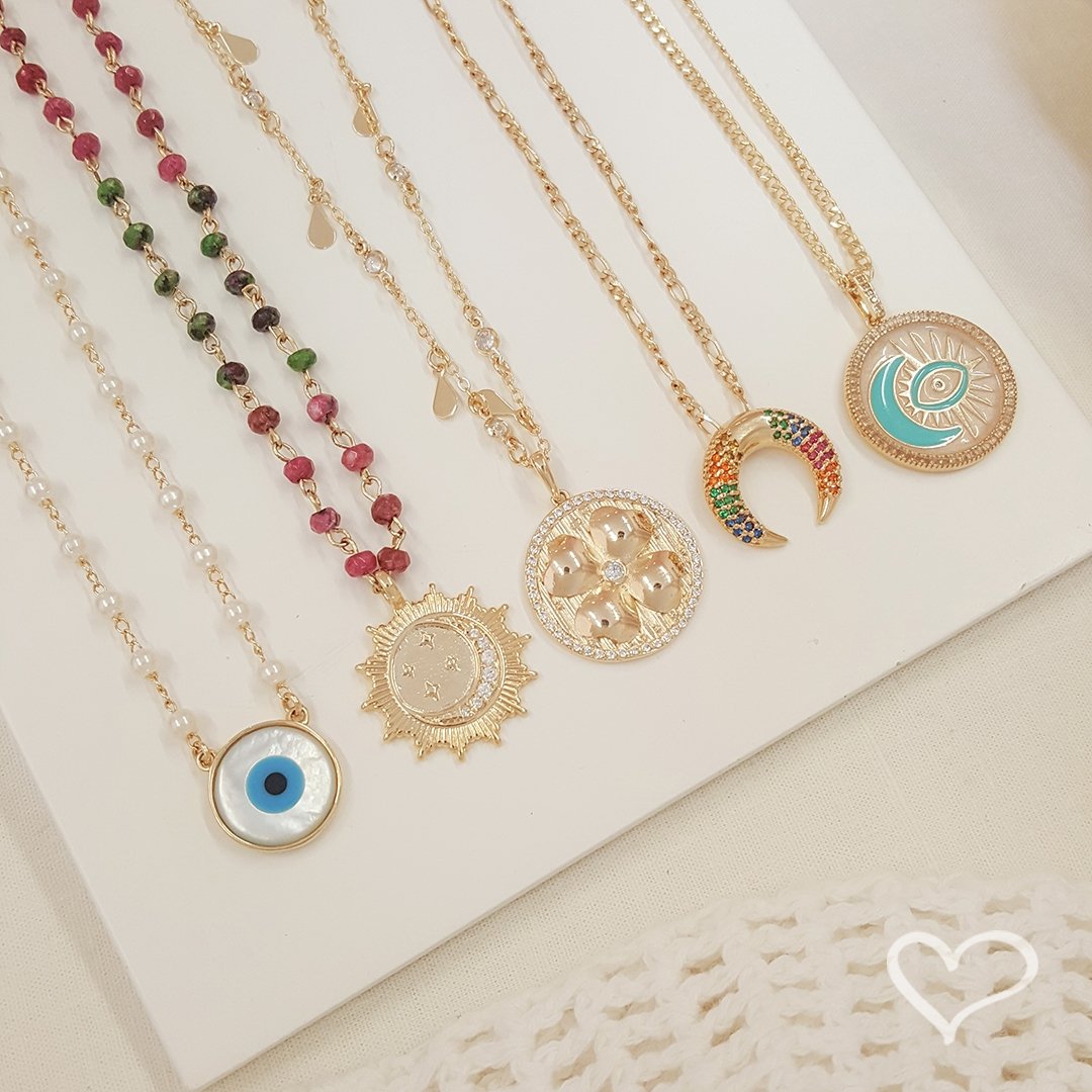 COLAR LUCK MEDALHA TREVO DE QUATRO FOLHAS ZIRCÔNIAS FOLHEADO A OURO 18K Dourado 5