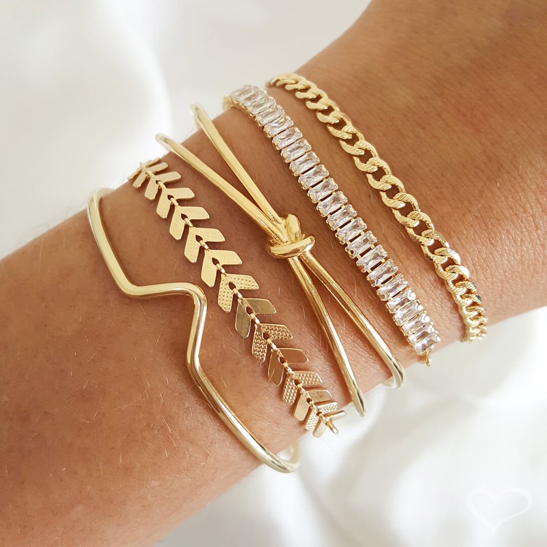 PULSEIRA FOLHEADA A OURO 18K AJUSTÁVEL PEQUENA ZIRCÔNIAS BAGUETE CRISTAL TAYLOR Dourado 5