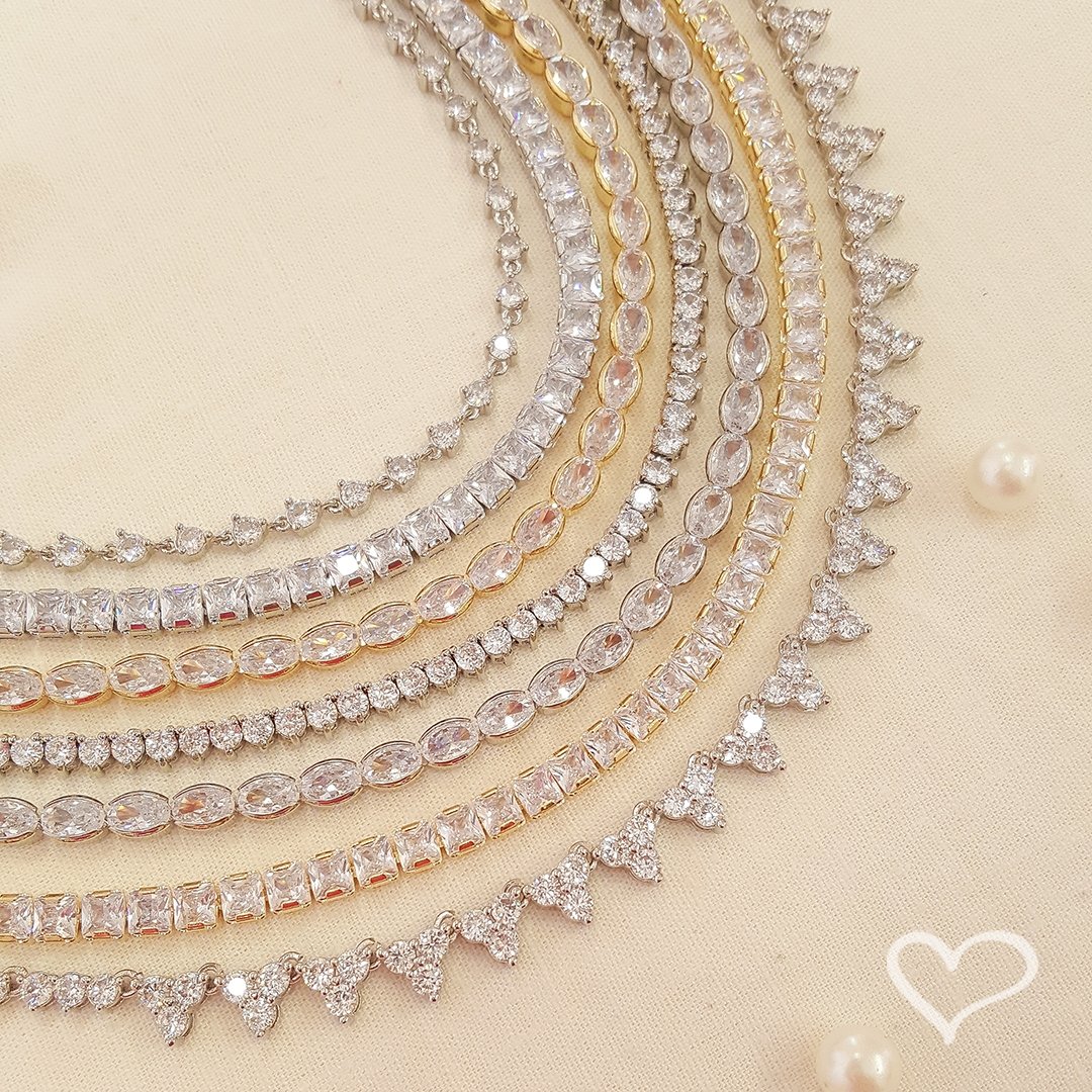 COLAR RIVIERA TRÊS PONTAS NAT MOSCA ZIRCÔNIAS FOLHEADO EM RÓDIO BRANCO Prata 2