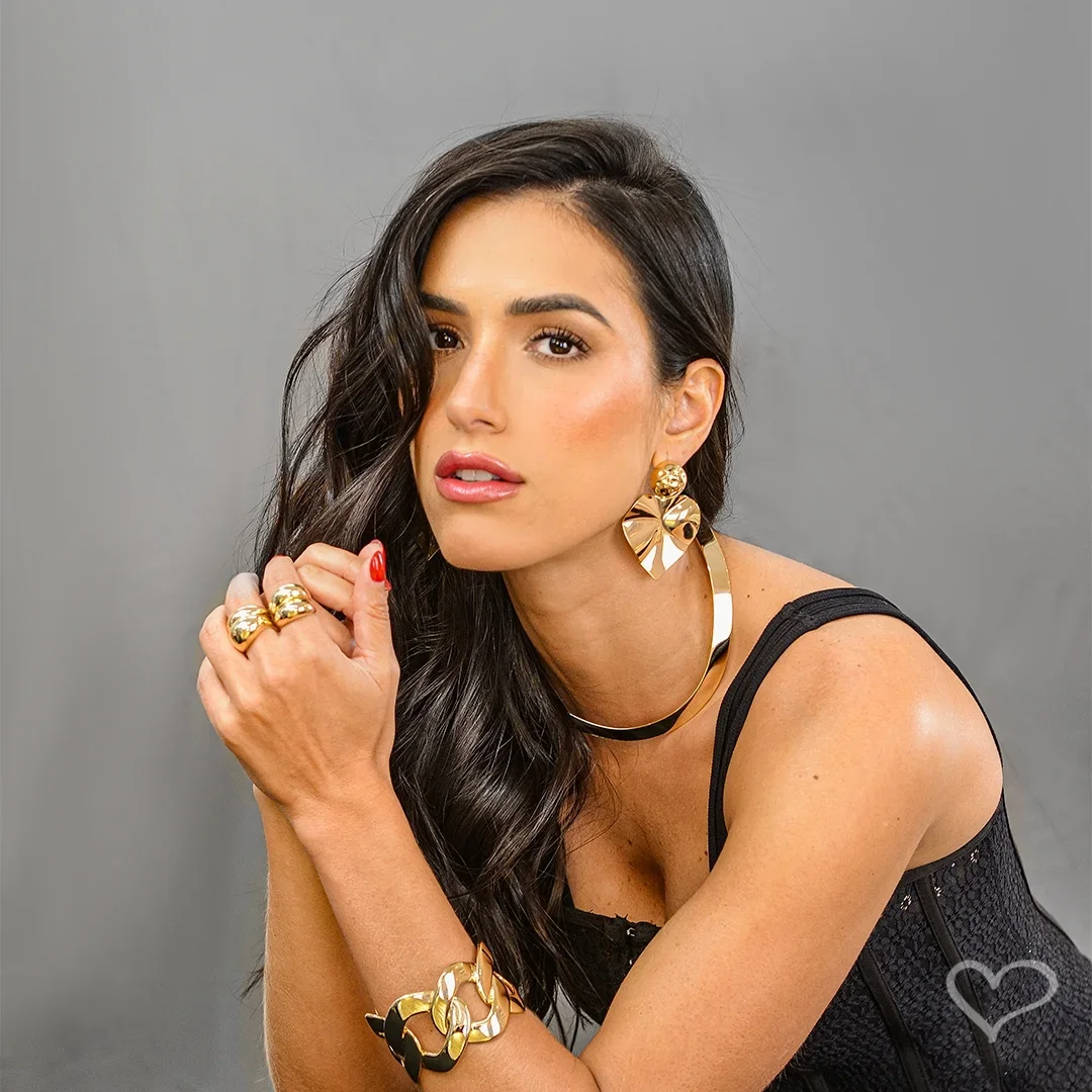 BRINCO CORAÇÃO MATELADO LIZ FOLHEADO A OURO 18K Dourado 2
