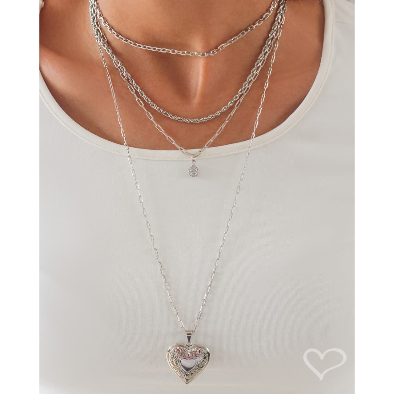COLAR FEMININO AMORE RELICÁRIO CORAÇÃO FOLHEADO EM RÓDIO BRANCO Prata 2