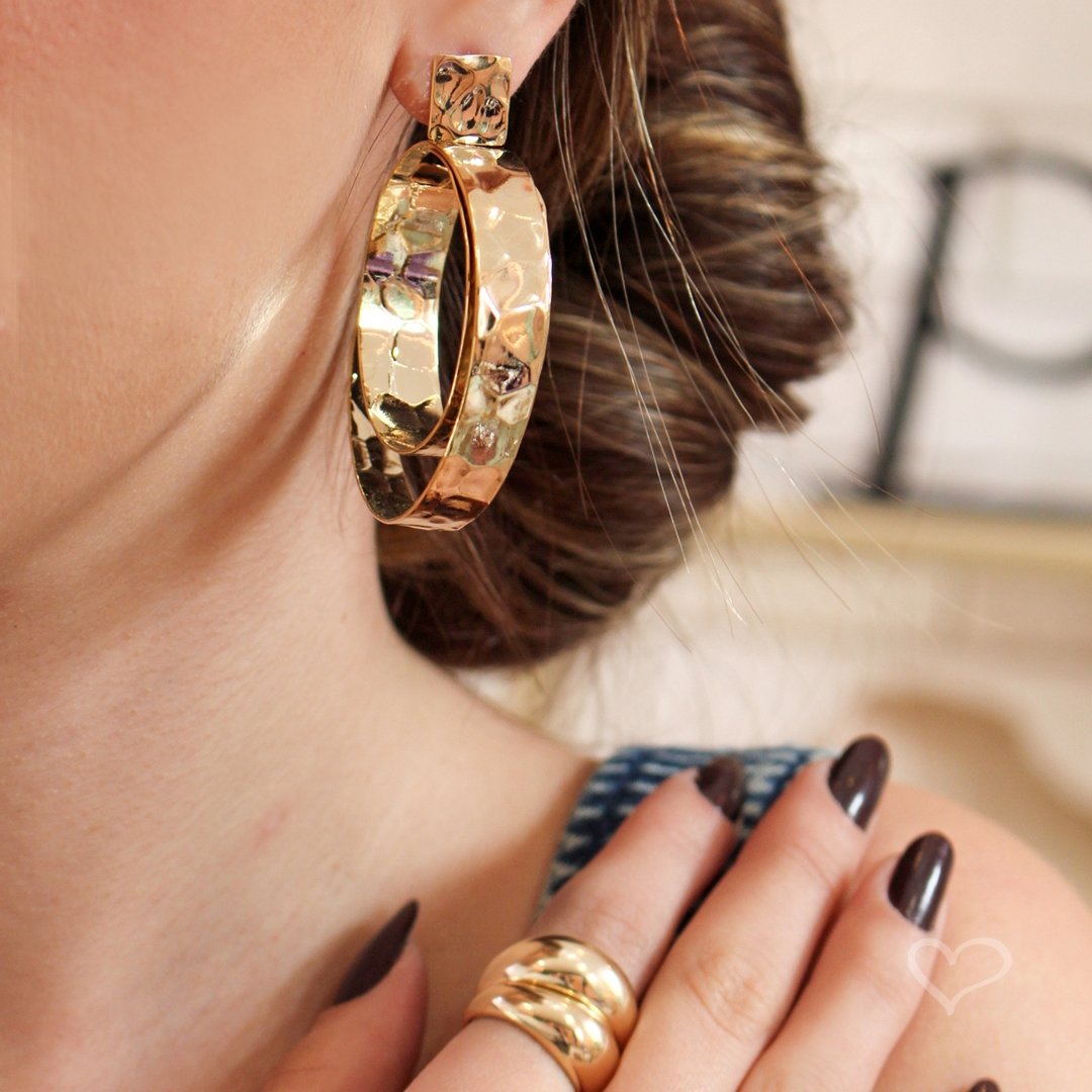 BRINCO NICK ARGOLA DUPLA TEXTURIZADA FOLHEADO A OURO 18K Dourado 3