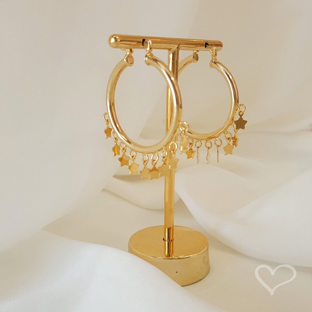 BRINCO DE ARGOLA YASMIN ESTRELAS FOLHEADO A OURO 18K Dourado 4