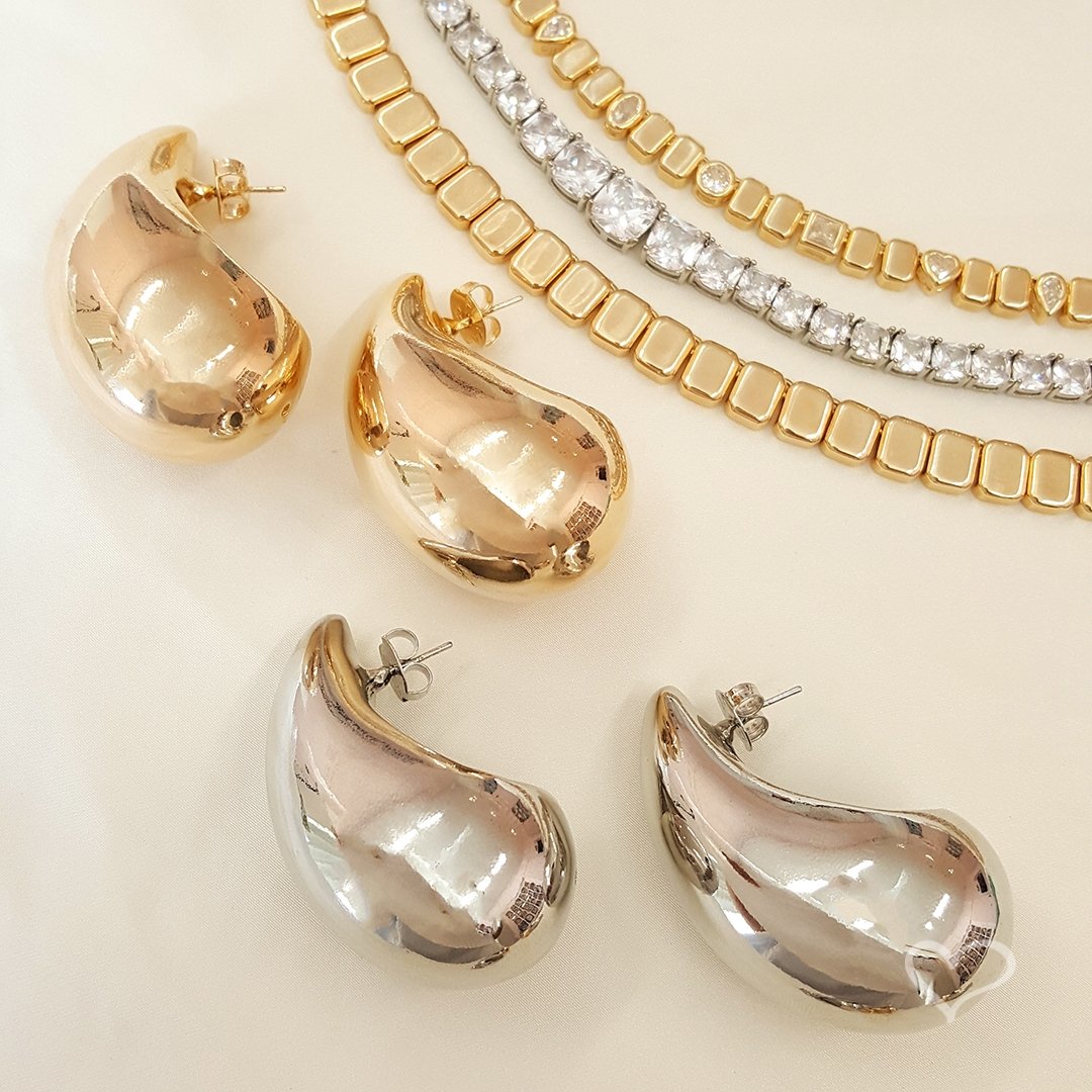 BRINCO HAILEY GOTA GRANDE FOLHEADO EM RÓDIO BRANCO Prata 4