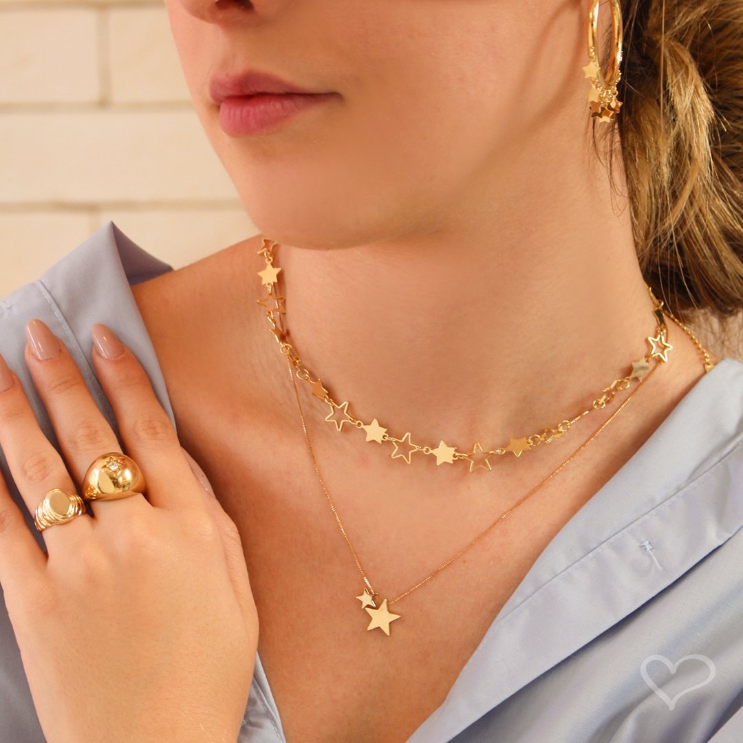 COLAR PIUKA AMY DUAS ESTRELAS METAL FOLHEADO A OURO 18K Dourado 2