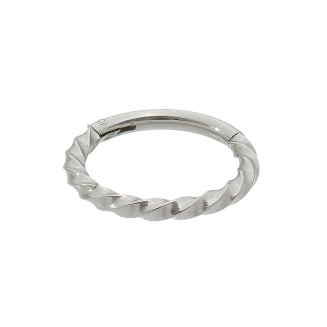 PIERCING DE FURO PIUKA NAYA ARGOLA SEGMENTO 8MM PRATA