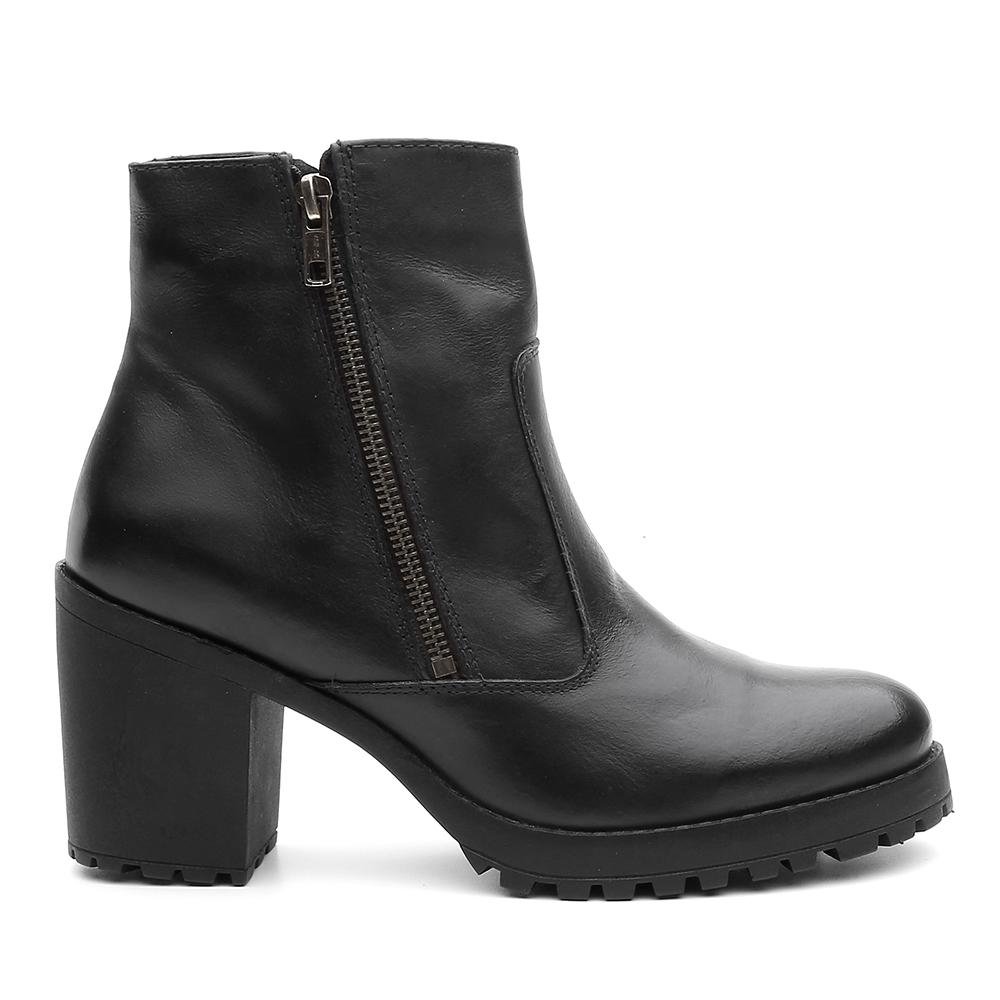 Bota Tratorada Feminina Couro Verniz Salto Medio Conforto Preto 3