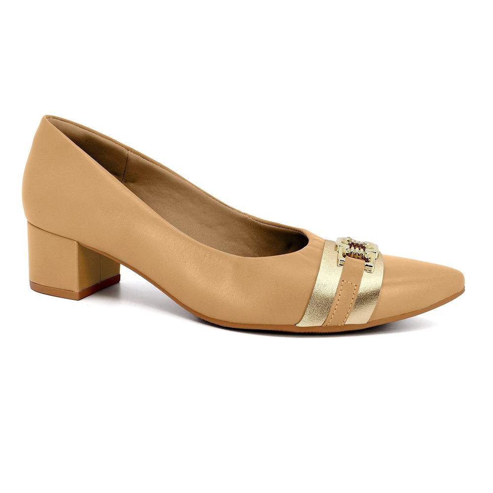 Cor Marrom/Dourado