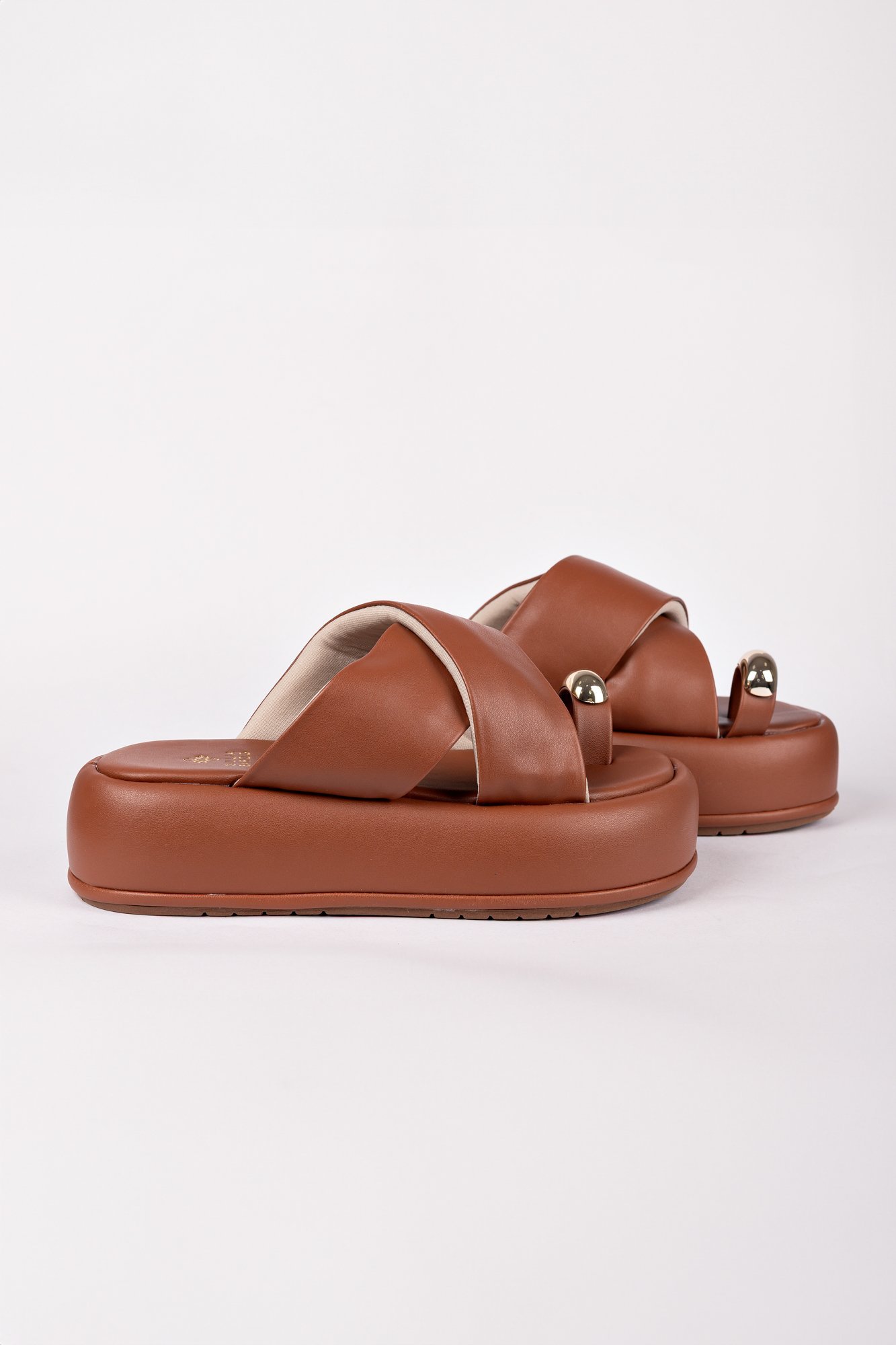 Flatform Eli Marrom 4