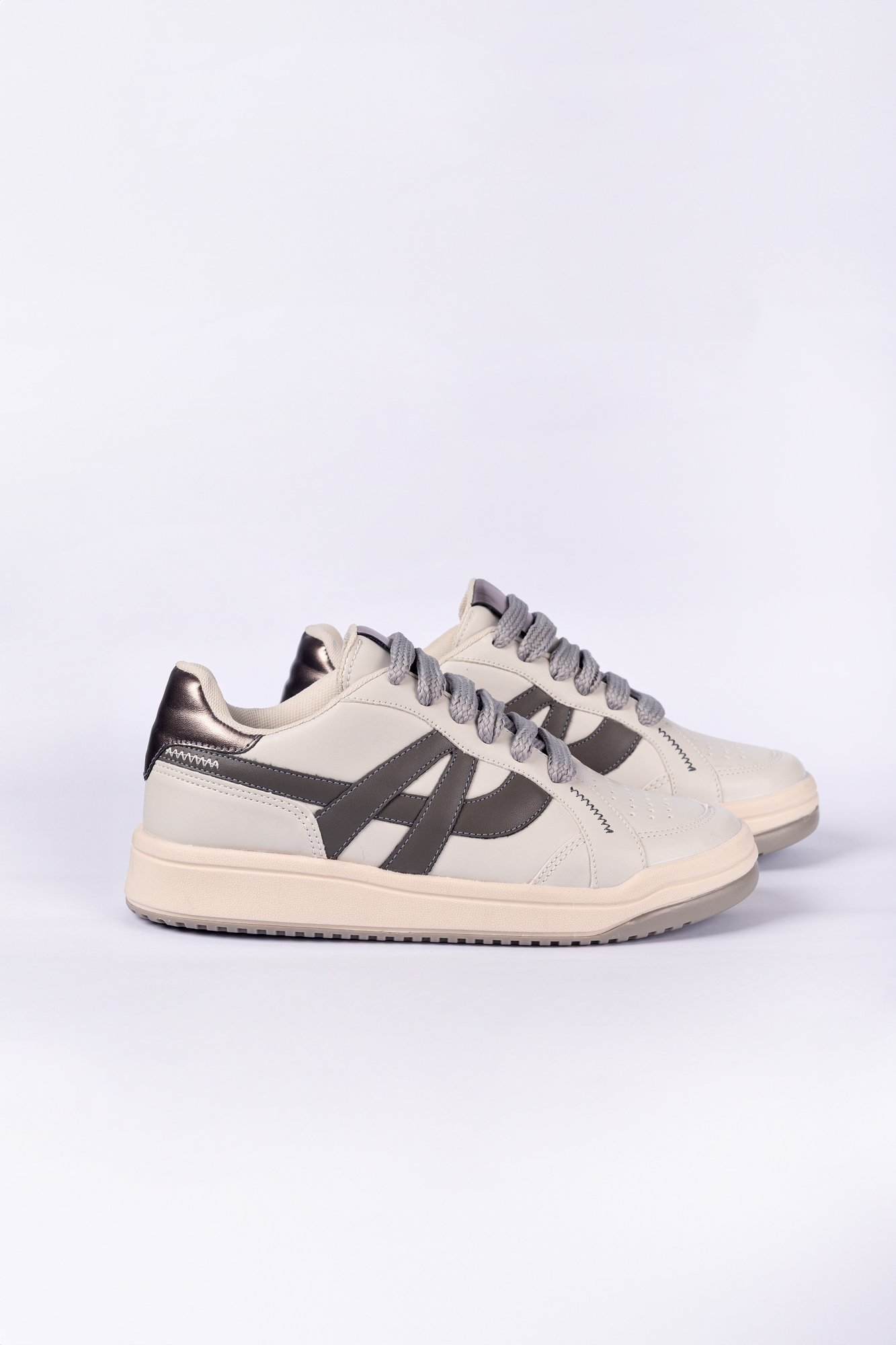 Tênis Casual Adeline Cinza 2