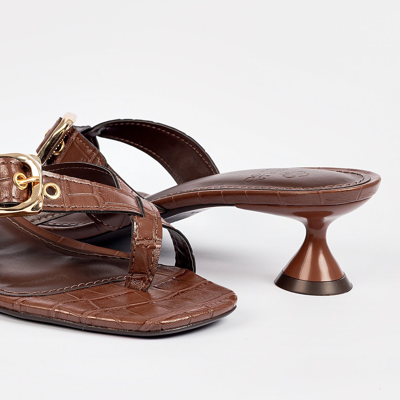 Sandália Salto Baixo Malu Croco Marrom 5