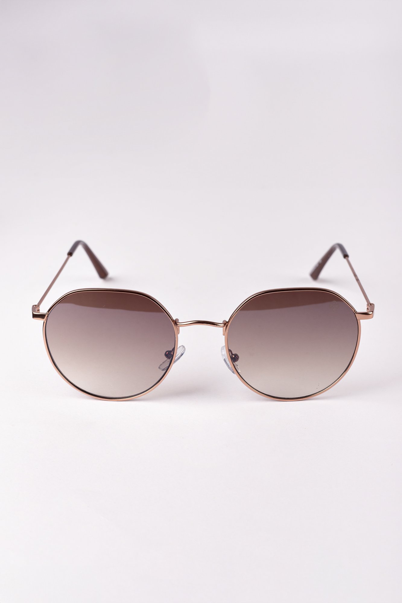 Óculos de sol Graziela Redondo