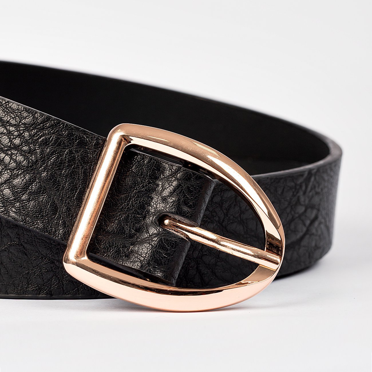 Cinto Dara Fivela Dourada Geométrica Preto 3