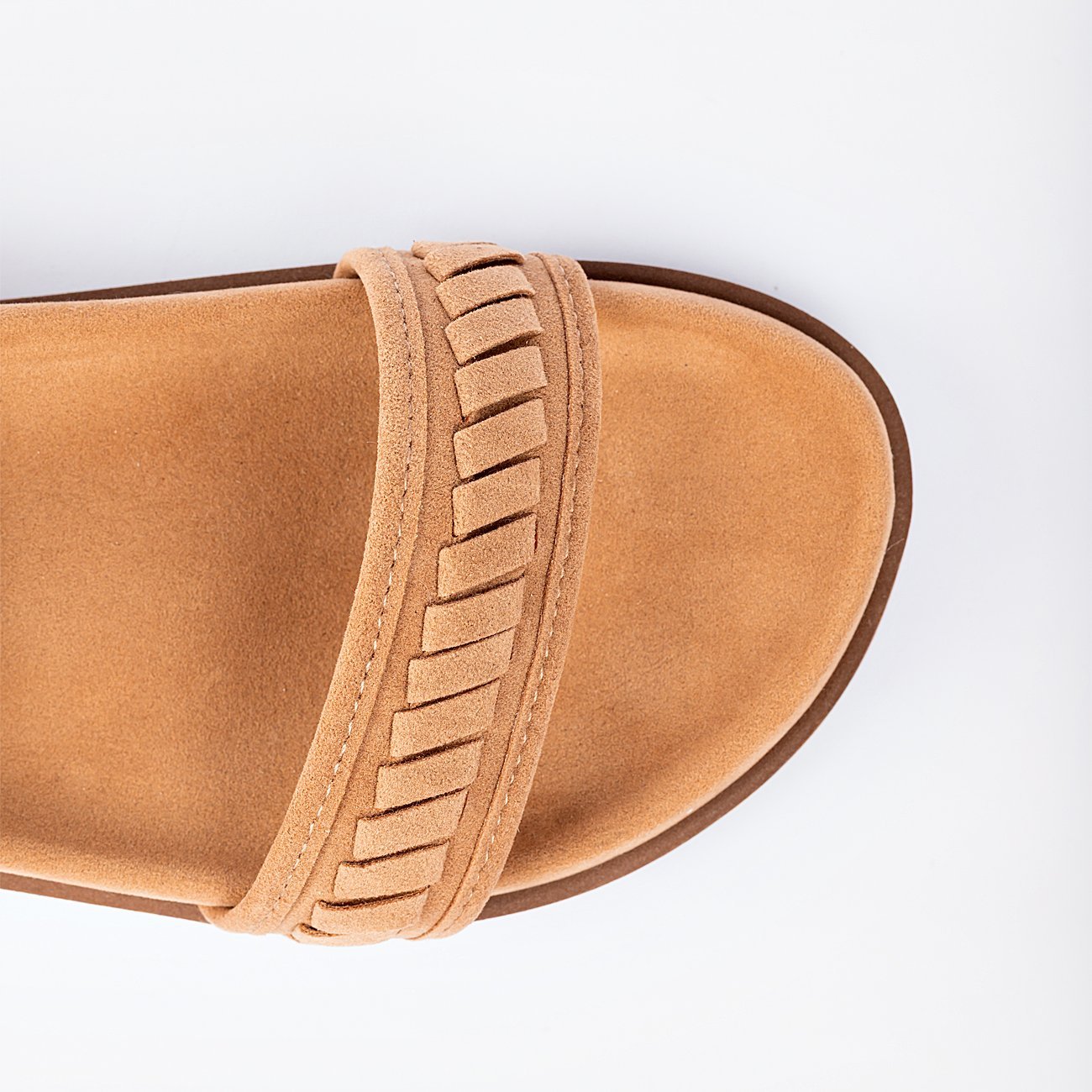 Sandália Papete Clara em Camurça Bege 7