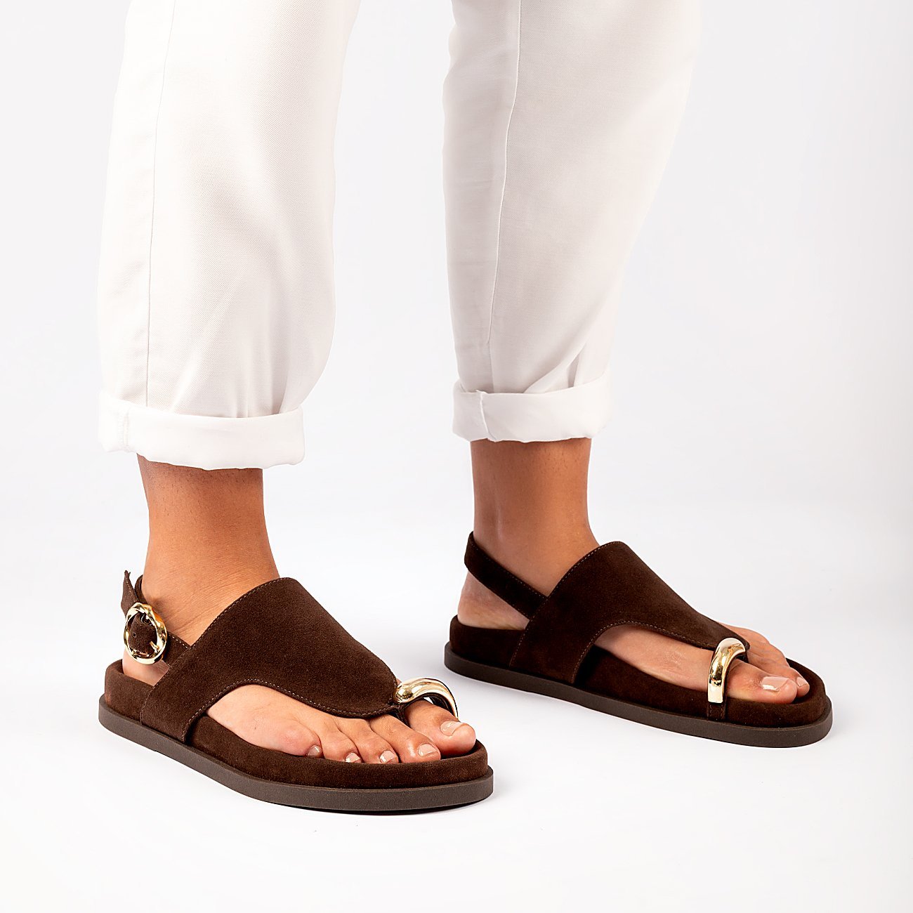 Sandália Papete Ayla em Camurça Marrom 2