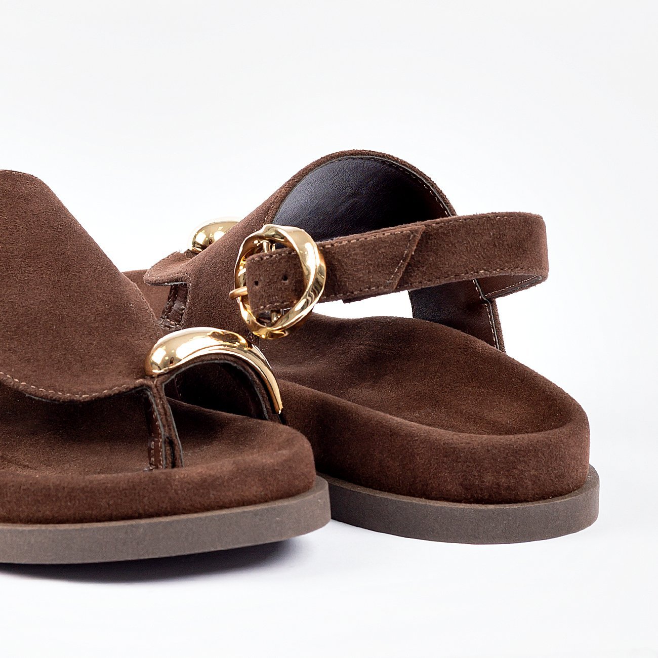 Sandália Papete Ayla em Camurça Marrom 5