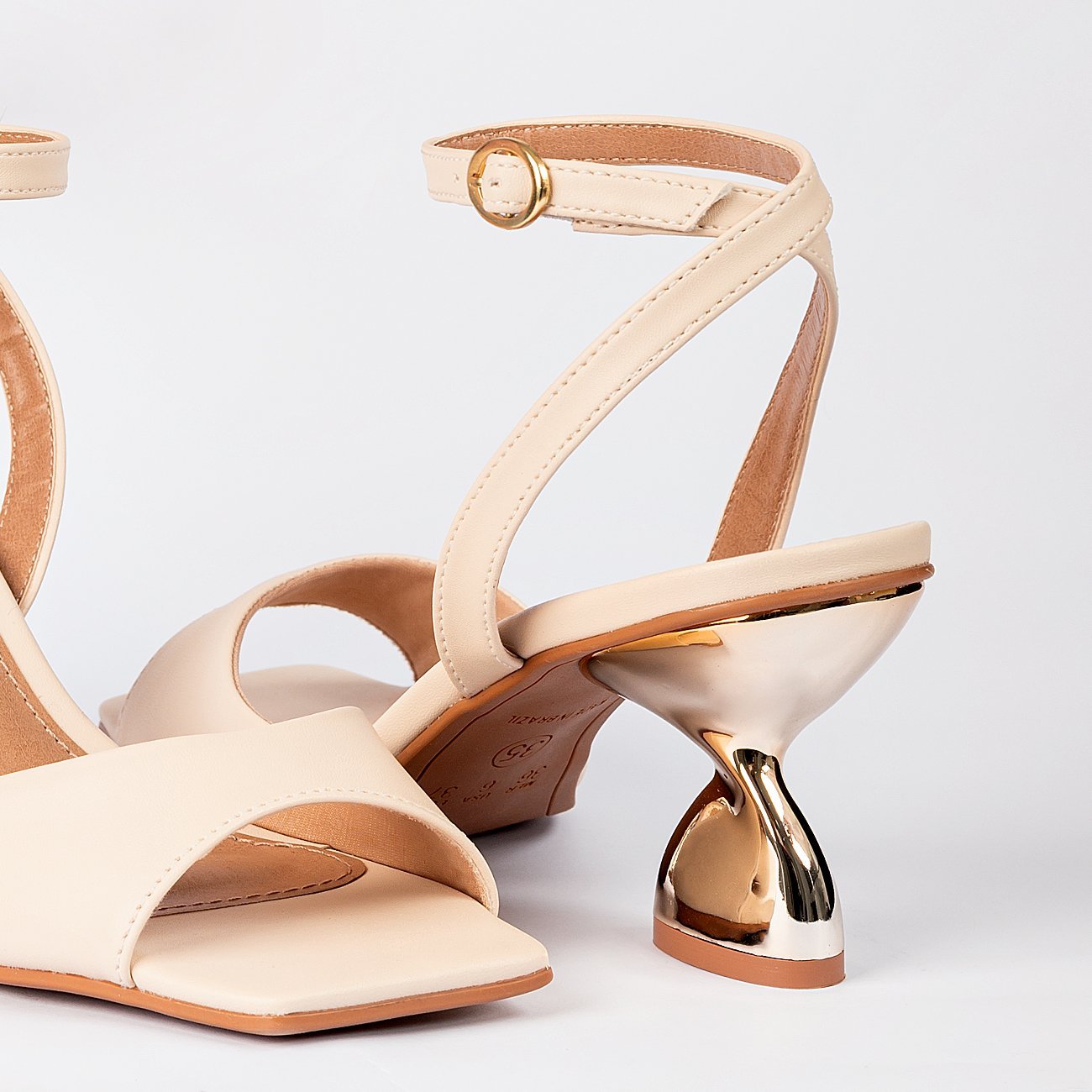 Sandália Salto Kaori Branco 5